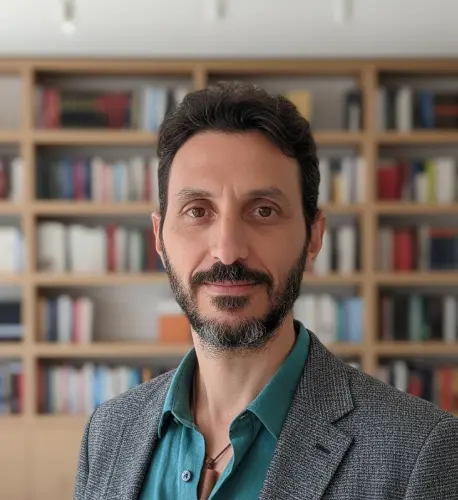 Alessandro De Luca - Tradutor Juramentado